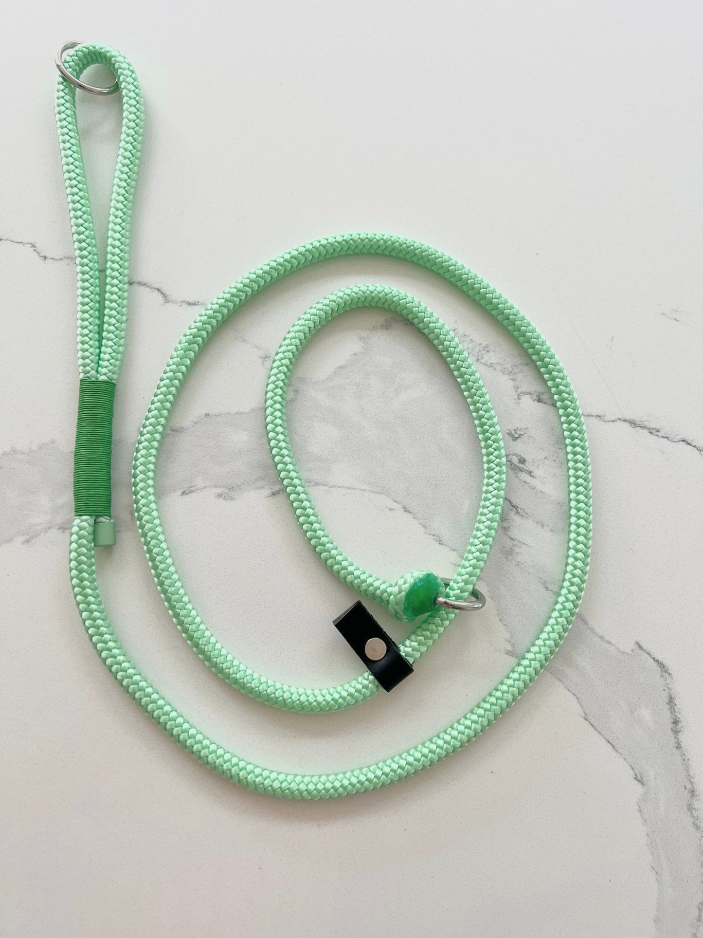 Apple Green Slip Lead