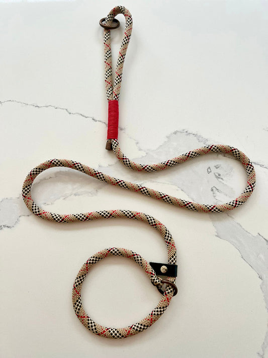 Furberry Slip Lead
