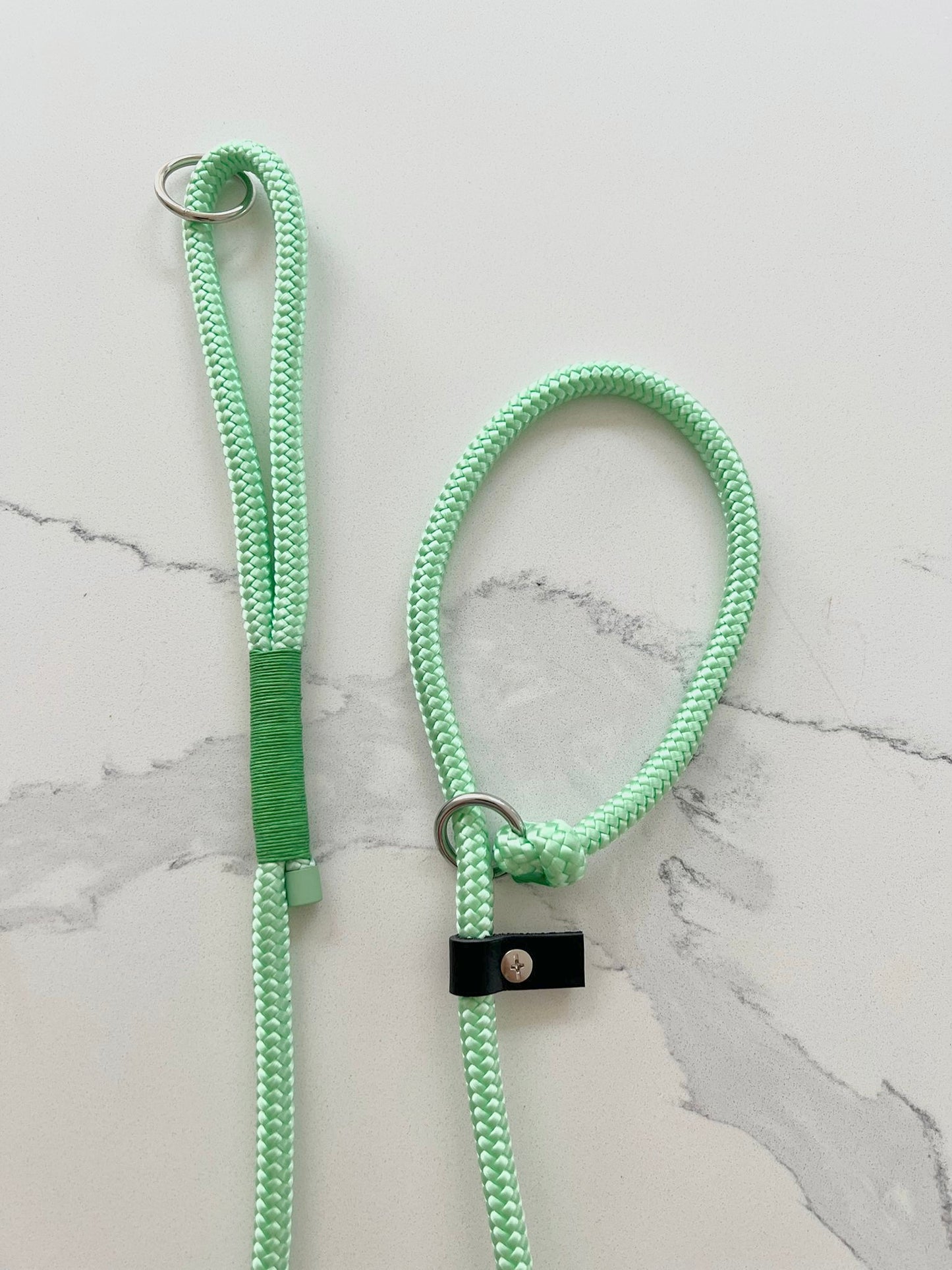 Apple Green Slip Lead