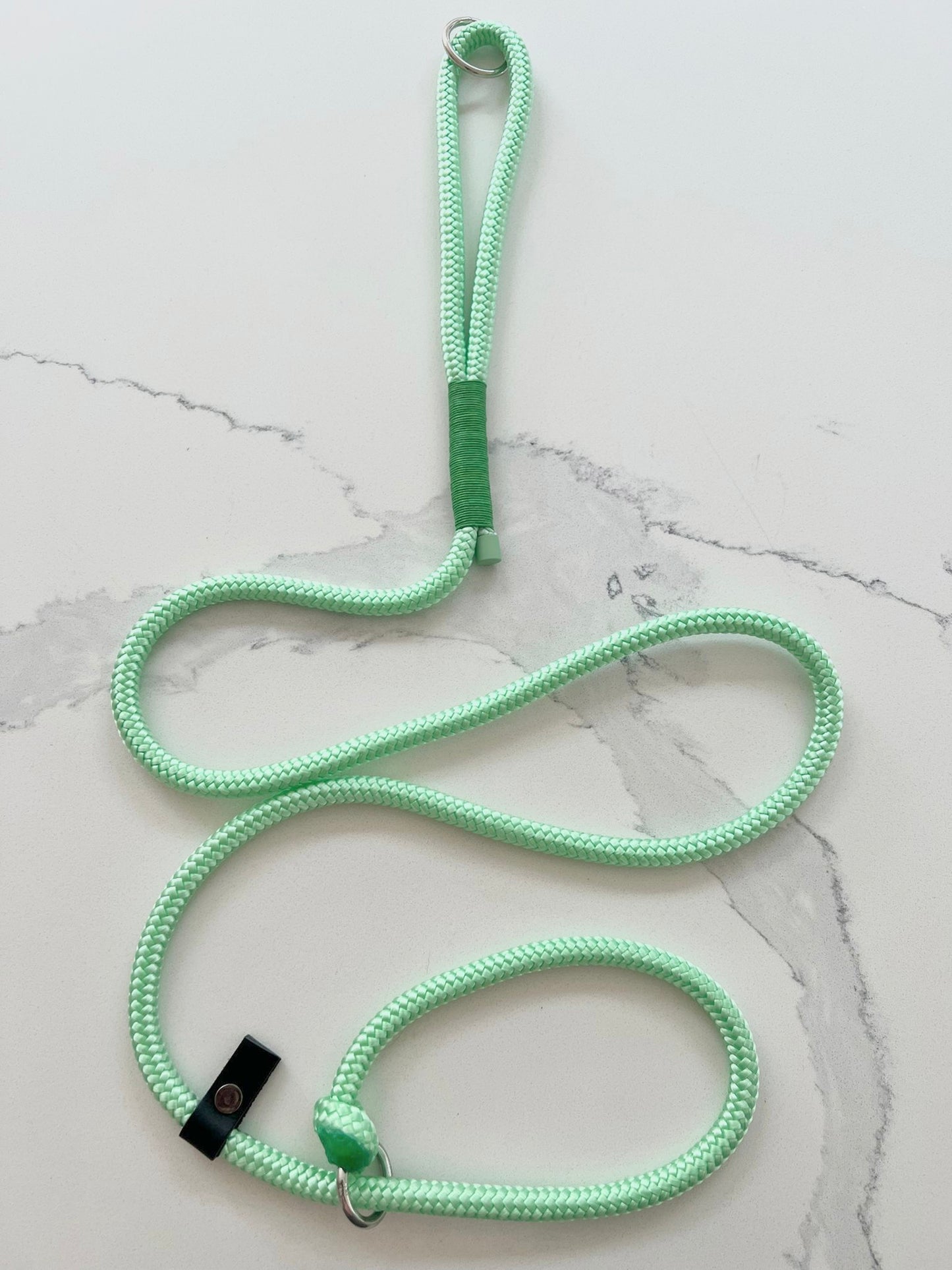 Apple Green Slip Lead